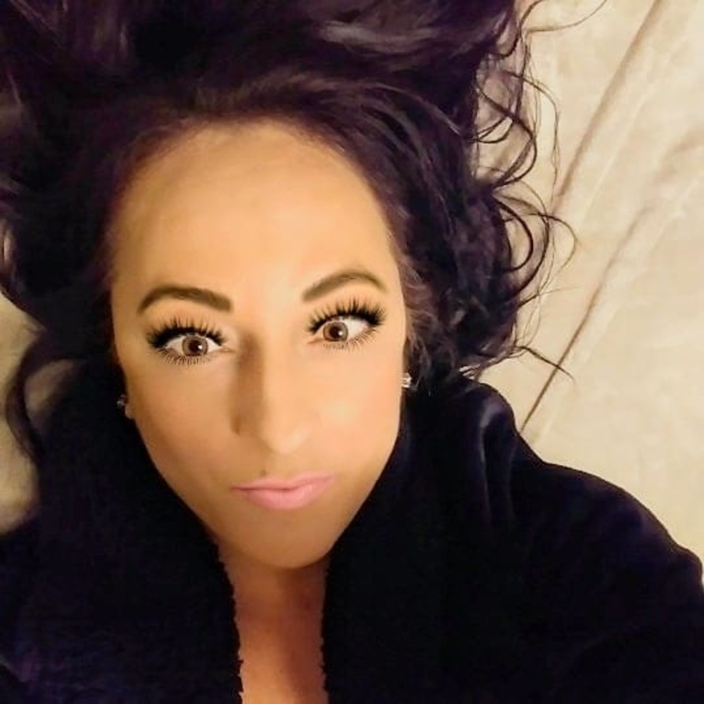 Meet your Posher, Robyn